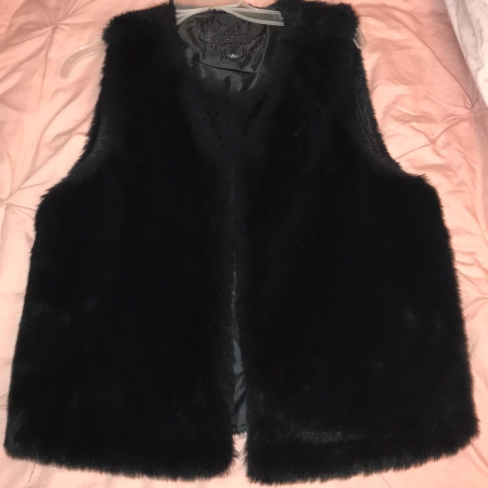 Fur vest